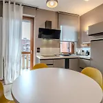 Apartamento Interno 5 - Parcheggio Gratuito Alba (Piedmont)